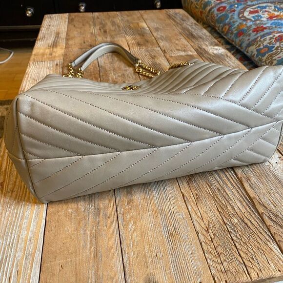 Tory Burch Kira Chevron Tote Bag - Picture 7 of 10